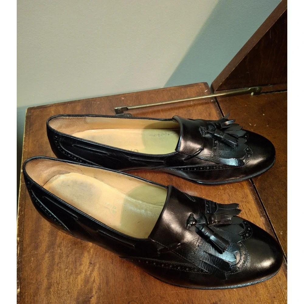 Salvatore Ferragamo Leather Wing Tips 10 D Black Slipon Made In Italy